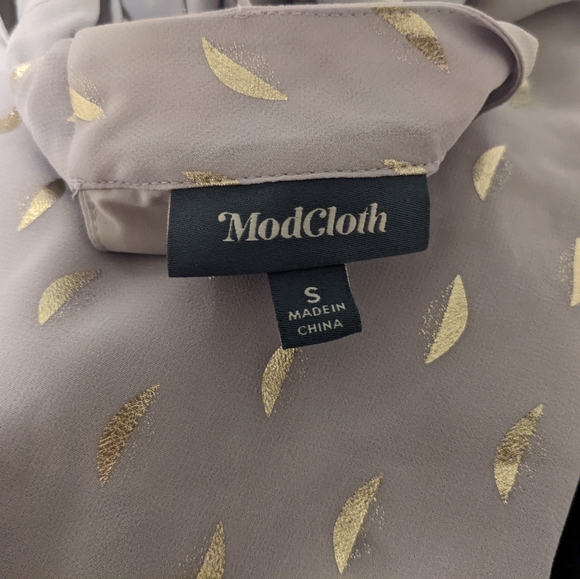Modcloth light purple and champagne gold mock-neck dress (S) **$5 IF BUNDLED** - Picture 5 of 12